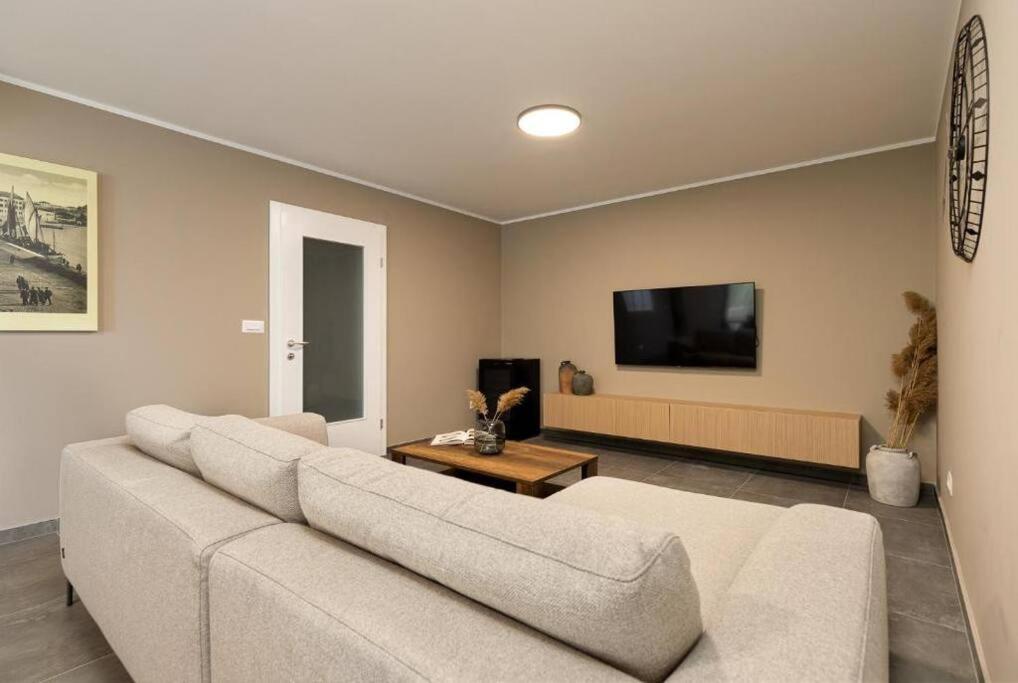 Vista Mare Apartment Porec Bagian luar foto