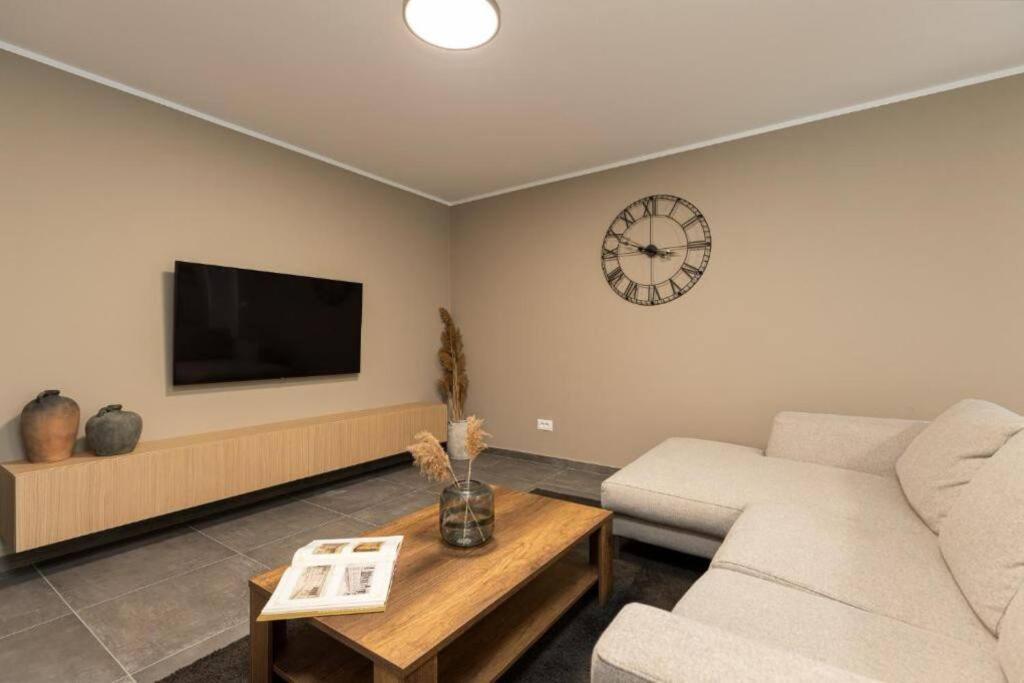 Vista Mare Apartment Porec Bagian luar foto